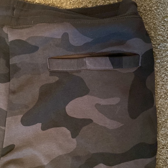CSG Black/Grey Camo Sweatpants - Picture 5 of 5